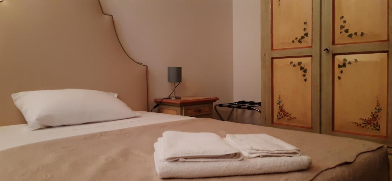 Santa Maria Di Lorgana Bed and Breakfast Minerbio Exteriör bild