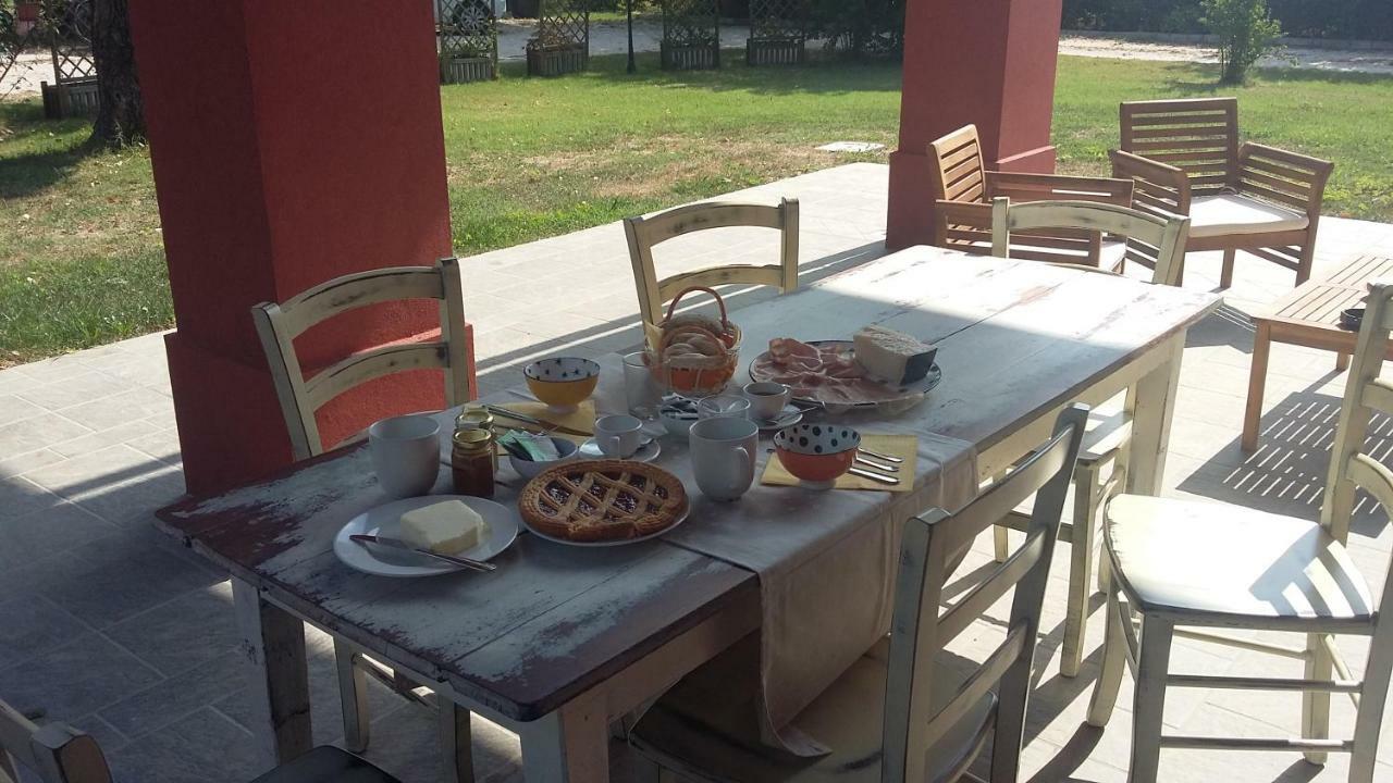 Santa Maria Di Lorgana Bed and Breakfast Minerbio Exteriör bild